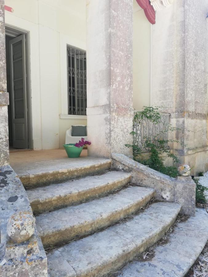 Masseria Pugliese Deluxe Остуни Екстериор снимка