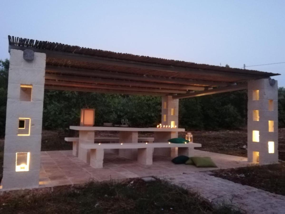 Masseria Pugliese Deluxe Остуни Екстериор снимка
