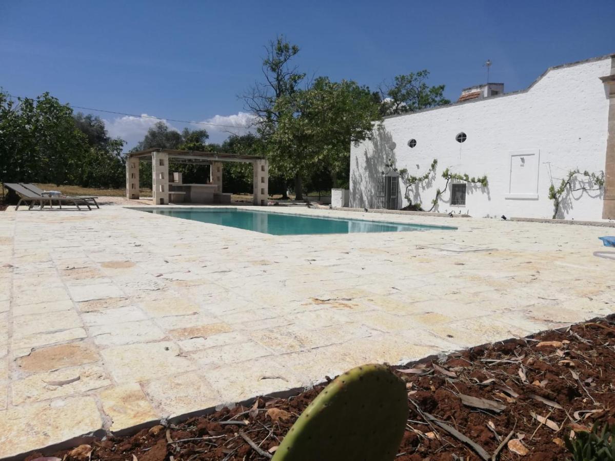 Masseria Pugliese Deluxe Остуни Екстериор снимка